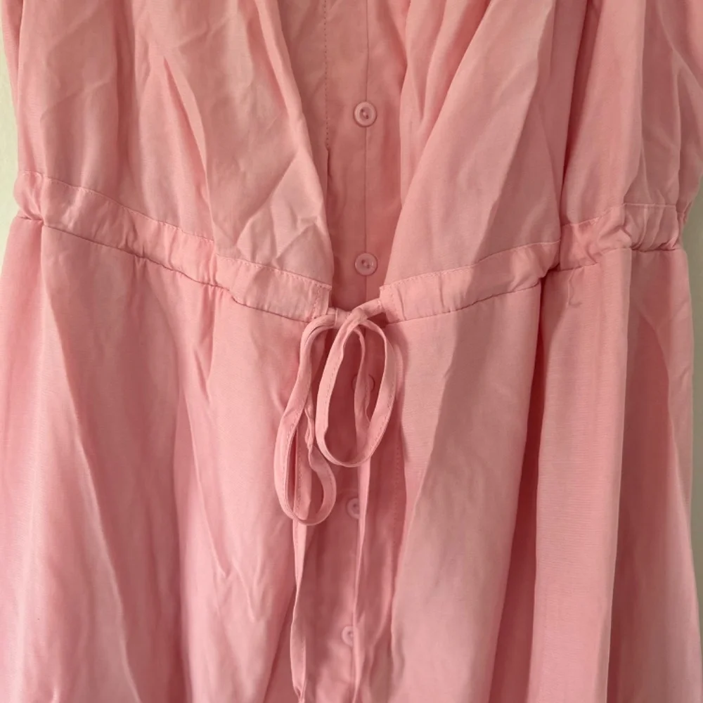 🎃Beautiful NWOT Off Shoulder High Low Ruffle Dress